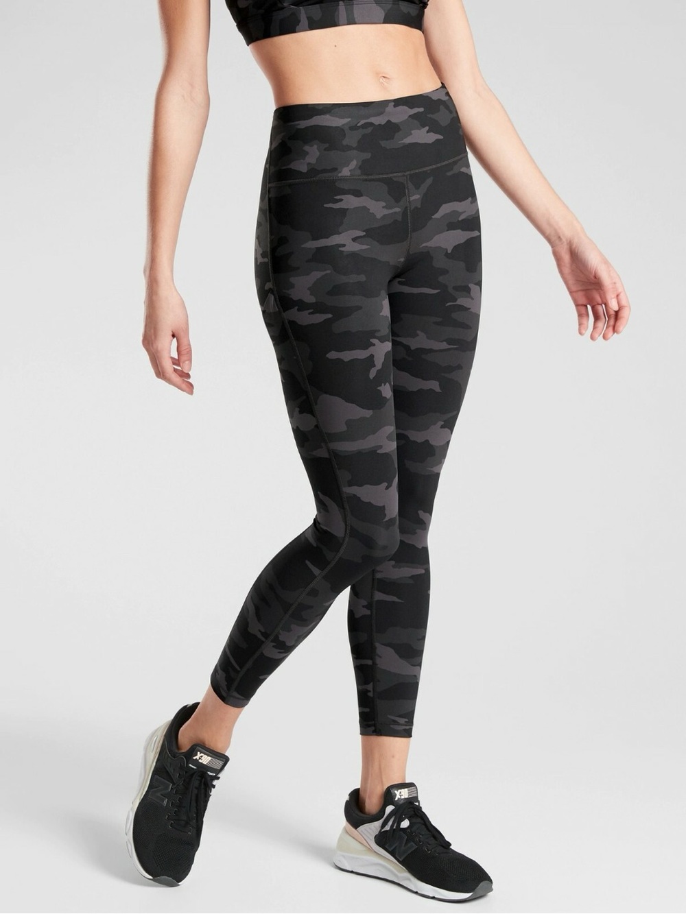 Athleta Ultimate Camo Black Gray 7/8 Leggings Women's Small S Athleisure Workout
